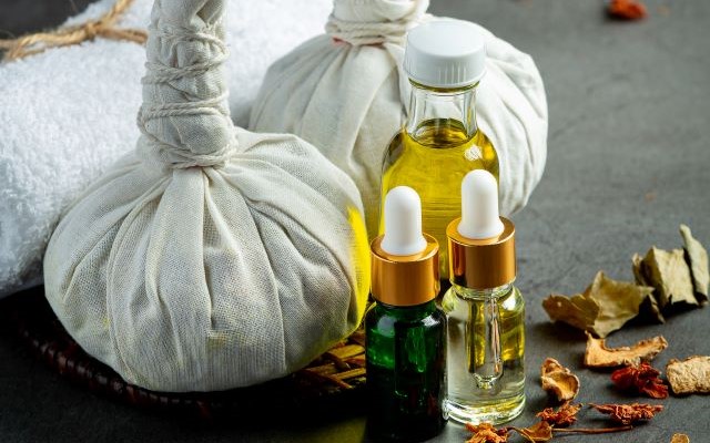 Minyak wangi khas Arab tanpa alkohol